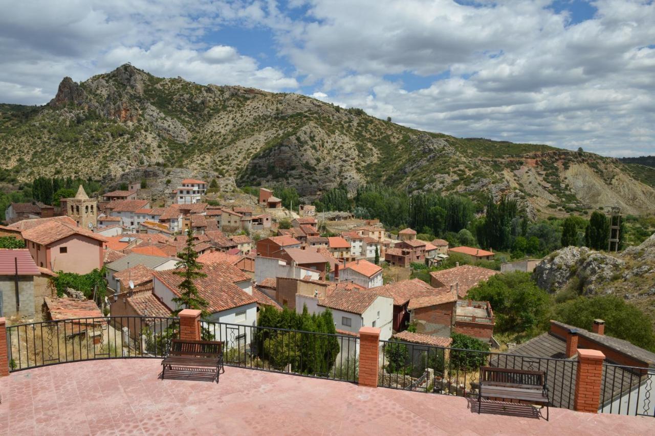 La Casita De El Cuervo Panzió Kültér fotó